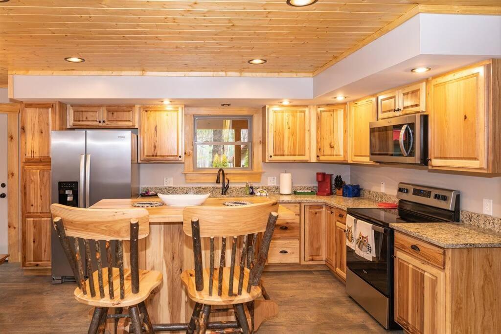 The Snow Owl Cabin Maggie Valley Exterior photo
