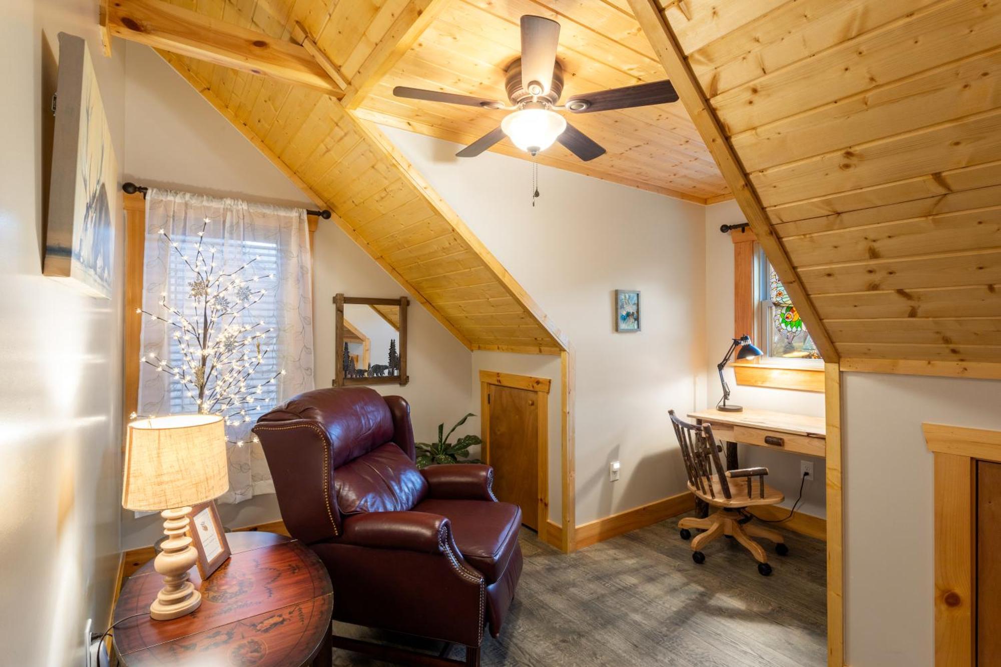 The Snow Owl Cabin Maggie Valley Exterior photo