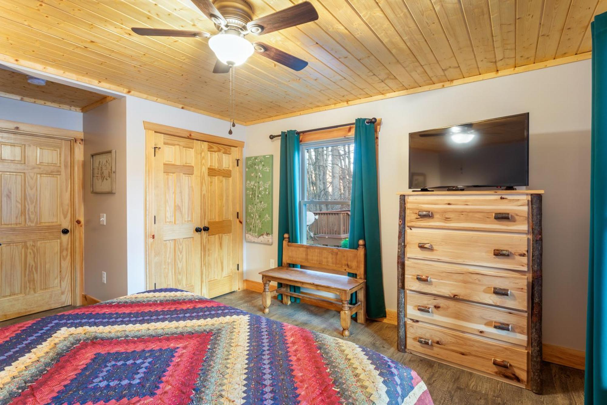 The Snow Owl Cabin Maggie Valley Exterior photo
